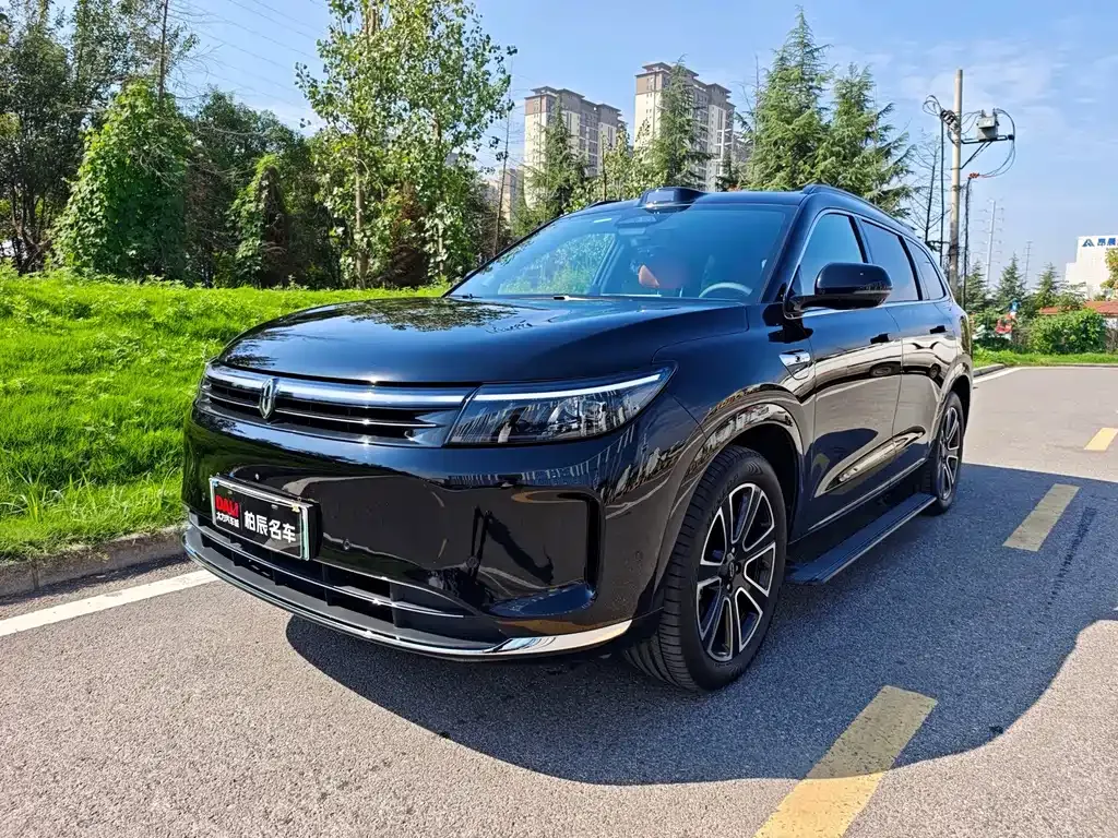 2024 Aito M7 1.5T Smart Driving 4WD Ultra 5-seat