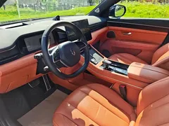 2024 Aito M7 1.5T Smart Driving 4WD Ultra 5-seat, чёрный — фото 6