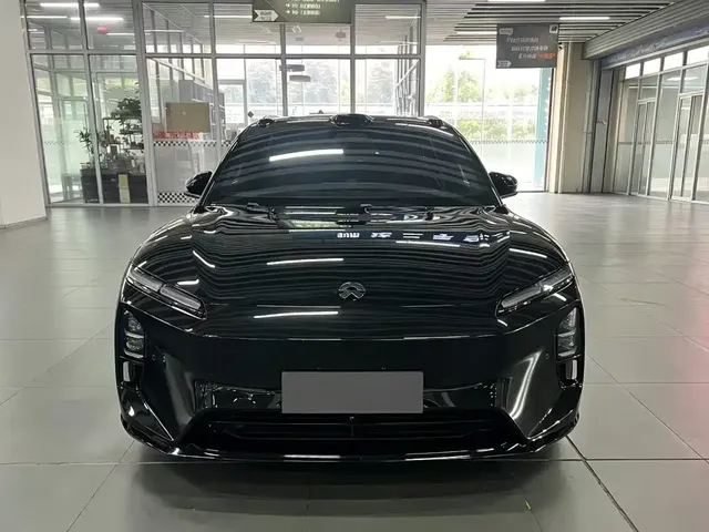 2025 Nio ET5T 75kWh Touring Champion