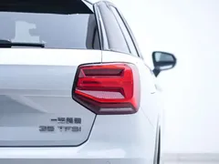 2020 Audi Q2L 35 TFSI Progressive Dynamic, белый — фото 19