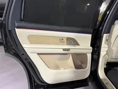 2026 Nio ES8 6-seat Executive Luxury, чёрный — фото 11