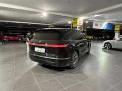 2026 Nio ES8 6-seat Executive Luxury, чёрный — фото 14
