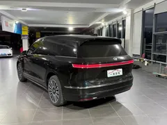 2026 Nio ES8 6-seat Executive Luxury, чёрный — фото 16