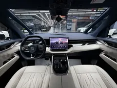 2024 Zeekr 009 6-Seat Executive 4WD 108kWh, белый — фото 21