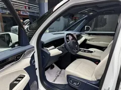 2024 Zeekr 009 6-Seat Executive 4WD 108kWh, белый — фото 25