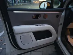 2025 Li Auto i6 2WD Standard — фото 4