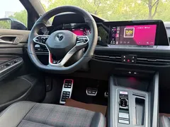 2021 Volkswagen Golf GTI 380TSI DSG — фото 10
