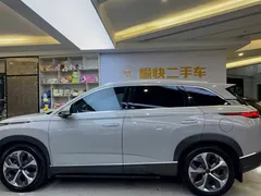 2023 BYD Frigate 07 DM-i PHEV 205km Premium — фото 4
