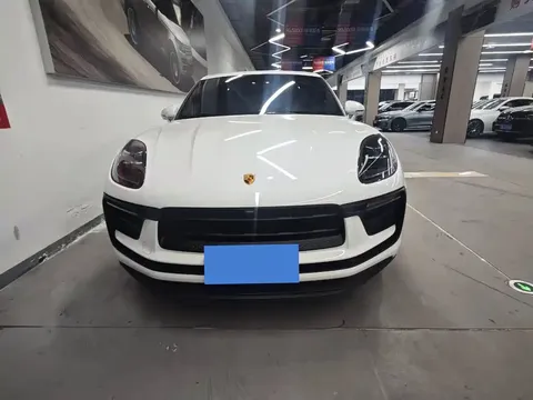 2023 Porsche Macan 2.0T