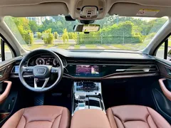 2023 Audi Q7 55 TFSI quattro S line Sport, чёрный — фото 9
