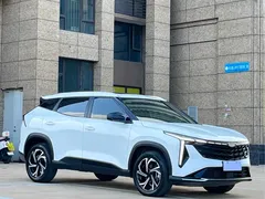 2023 Geely Atlas Cool 1.5TD, белый — фото 3