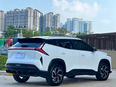 2023 Geely Atlas Cool 1.5TD, белый — фото 7