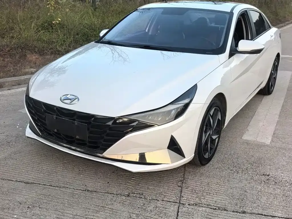 2021 Hyundai Elantra 1.5L CVT GLX Elite