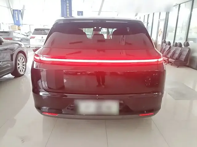 2023 Li Auto L7