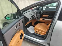 2025 Li Auto i8 Standard — фото 6