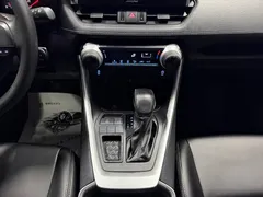2022 Toyota Wildlander 2.0L CVT 2WD Leading, чёрный — фото 10