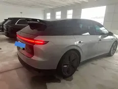 2026 Li Auto i6 2WD Standard — фото 4