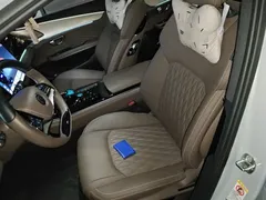 2024 BYD Han PHEV Honor 121km Premium, белый — фото 11