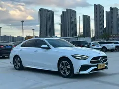 2022 Mercedes-Benz C-Class C 200 L Sport, белый — фото 1