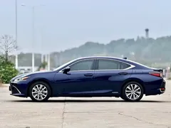 2021 Lexus ES 200 Excellence, синий — фото 4