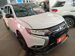 2021 Mitsubishi Outlander 2.0L 2WD 5, белый — фото 2