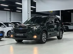 2022 Subaru Forester 2.0i AWD Luxury EyeSight, зелёный — фото 1
