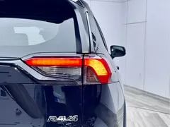 2020 Toyota RAV4 2.0L CVT 2WD Fashion Plus, чёрный — фото 29