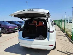 2025 Li Auto L9 Smart Refresh, белый — фото 10