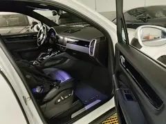 2021 Porsche Cayenne E-Hybrid Coupe 2.0T PHEV, белый — фото 5