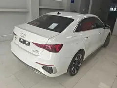 2022 Audi A3L Limousine 35 TFSI Fashion Sport, белый — фото 3