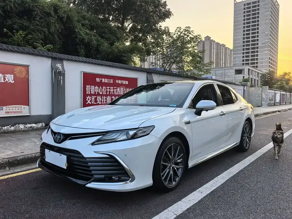2021 Toyota Camry Hybrid 2.5HG Luxury