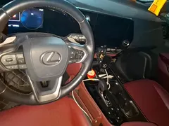 2022 Lexus NX 260 2WD, зелёный — фото 12
