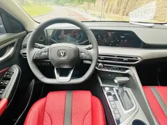 2021 Changan Eado PLUS Blue Whale NE 1.4T GDI DCT Premium — фото 6