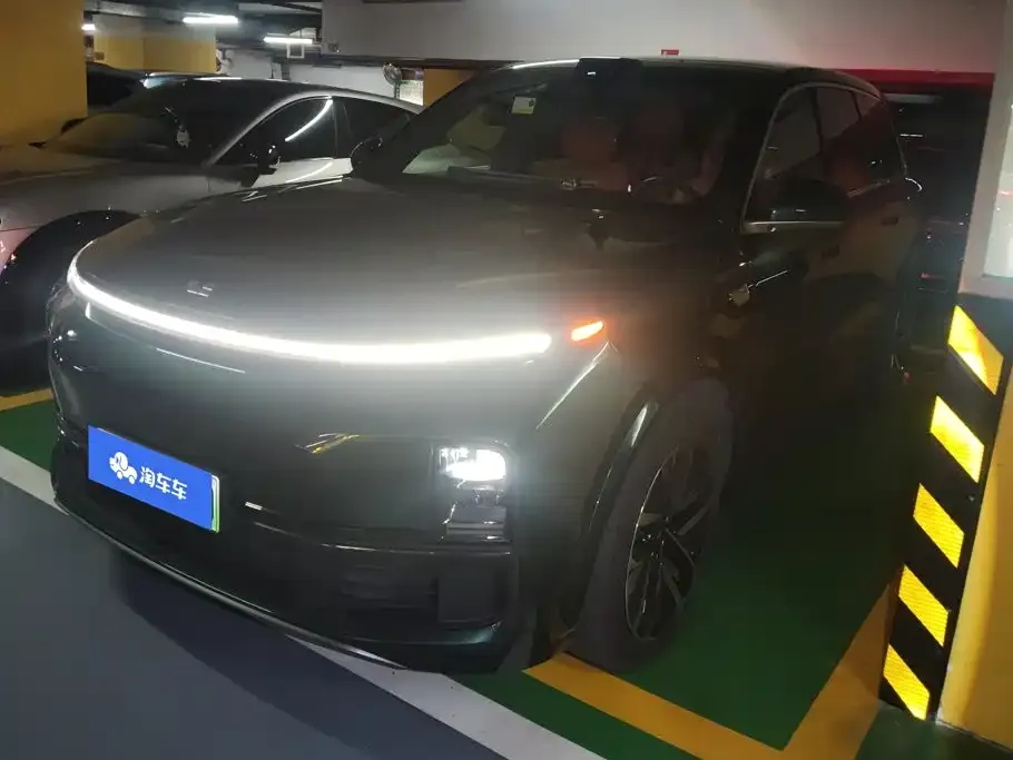 2022 Li Auto L9 Max