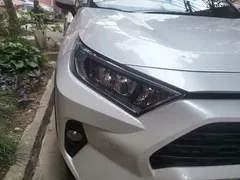 2022 Toyota RAV4 2.0L CVT 2WD Fashion Plus, белый — фото 7