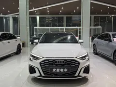 2023 Audi A3 Sportback 35 TFSI Sport, белый — фото 2