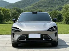 2025 Xiaomi YU7 RWD Long Range — фото 2