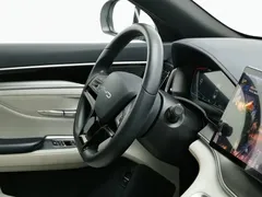 2024 BYD Song PLUS Honor DM-i PHEV 110km Flagship, белый — фото 22