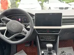 2022 Volkswagen Tiguan L 330TSI AT 2WD Comfort, чёрный — фото 3