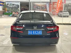 2021 Honda Accord 2.0L Hybrid Limited Edition, чёрный — фото 12