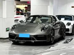 2020 Porsche 911 Targa 4 3.0T, зелёный — фото 1