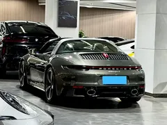 2020 Porsche 911 Targa 4 3.0T, зелёный — фото 3