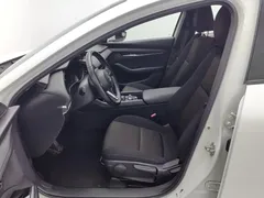 2020 Mazda 3 2.0L AT, белый — фото 10
