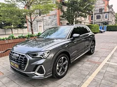 2021 Audi Q3 35 TFSI Fashion Sport — фото 2