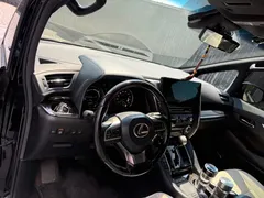 2020 Lexus LM 300h 4, чёрный — фото 5