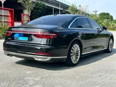 2021 Audi A8L 50 TFSI quattro Comfort, чёрный — фото 4