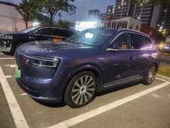 2026 Aito M7 EREV Ultra 4WD 5-seat 192-line Lidar, синий — фото 1