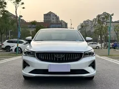 2023 Geely Emgrand 4th Gen Champion 1.5L CVT Luxury, белый — фото 2