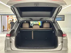 2025 Li Auto i6 2WD Standard — фото 8
