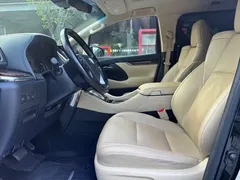 2021 Toyota Alphard Hybrid 2.5L Luxury, чёрный — фото 8